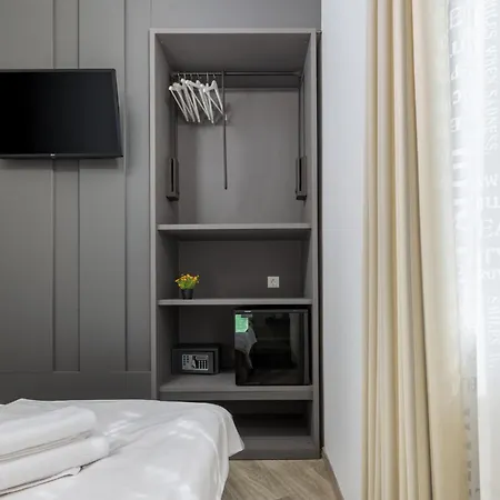 Boutique Joyce 4* Пула