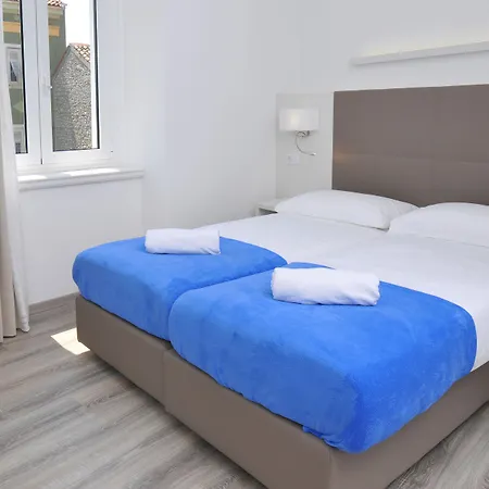 Boutique Joyce 4* Пула