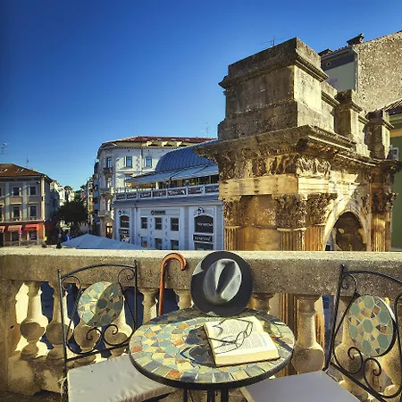 Boutique Joyce Hotel