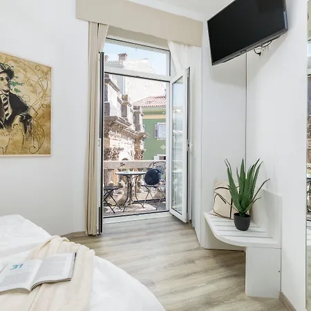 Boutique Joyce 4* Пула