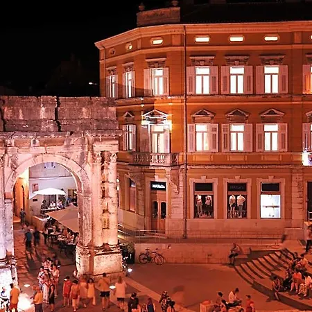 Boutique Joyce Hotel Pula