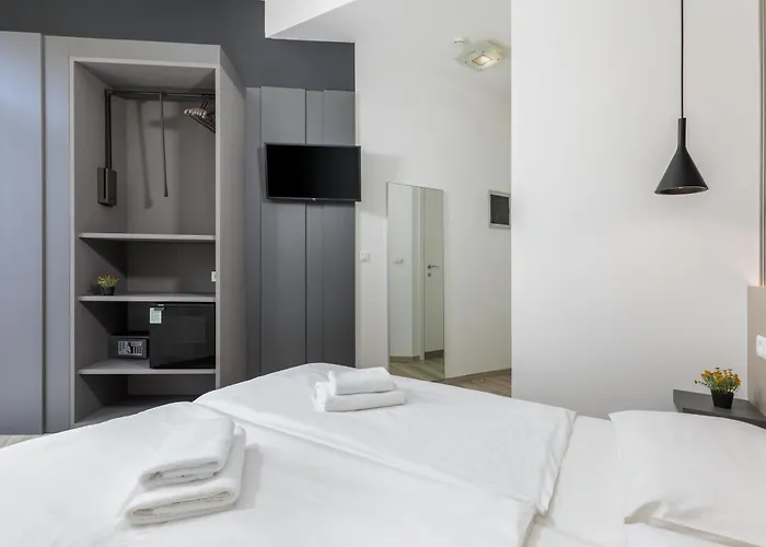 Boutique Joyce Hotel 4*