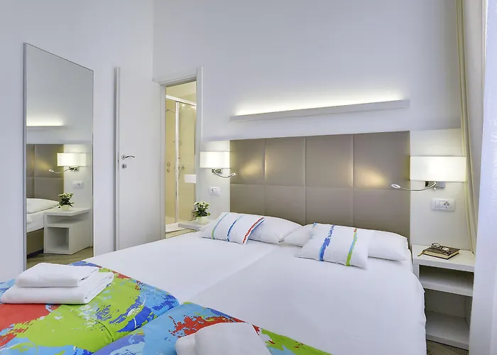 Boutique Joyce 4* 풀라