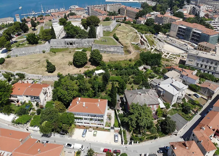 Boutique Joyce 호텔 풀라