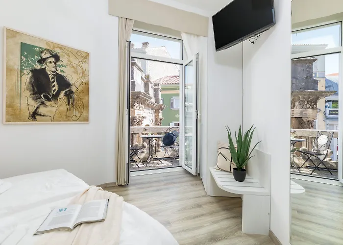 Boutique Joyce 4* 풀라